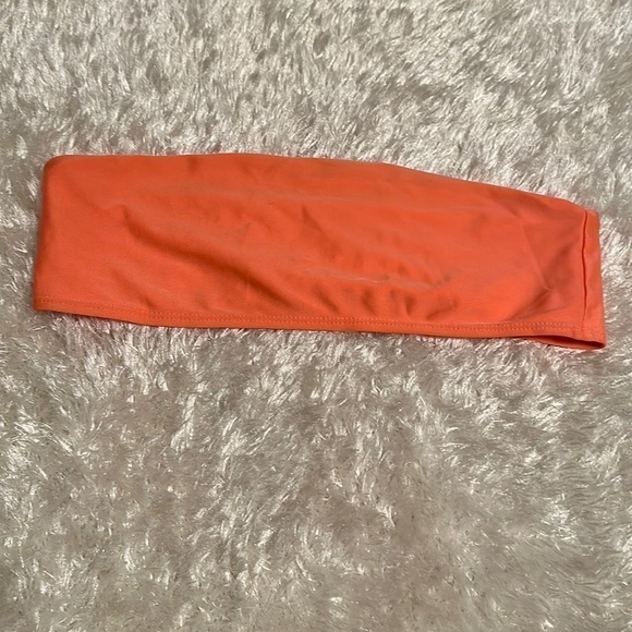 PrettyLittleThing Orange Bikini Top - Picture 1 of 3